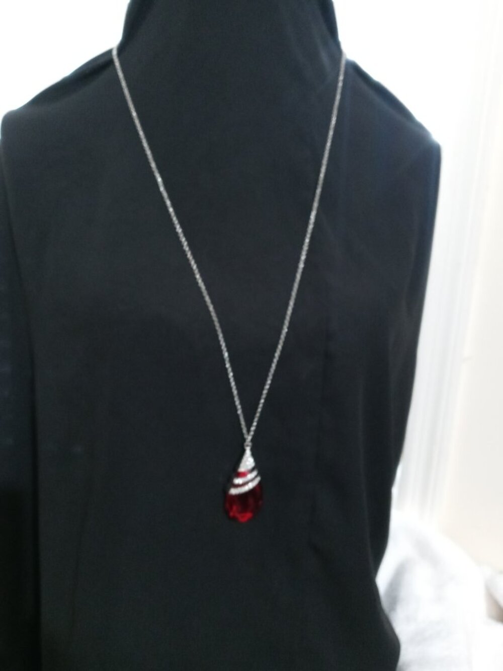 Red Crystal Teardrop Necklace with Cubic Zirconia Accents
